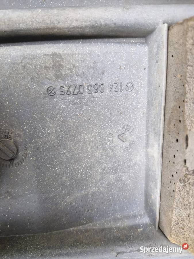 Mercedes 124 Zderzak przedni 249 Malachite Green pomorskie Gdańsk