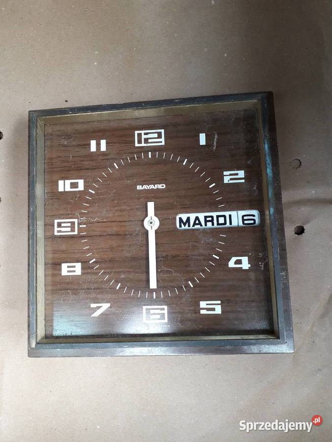 Zegar z kalendarzem mosiądz Warszawa