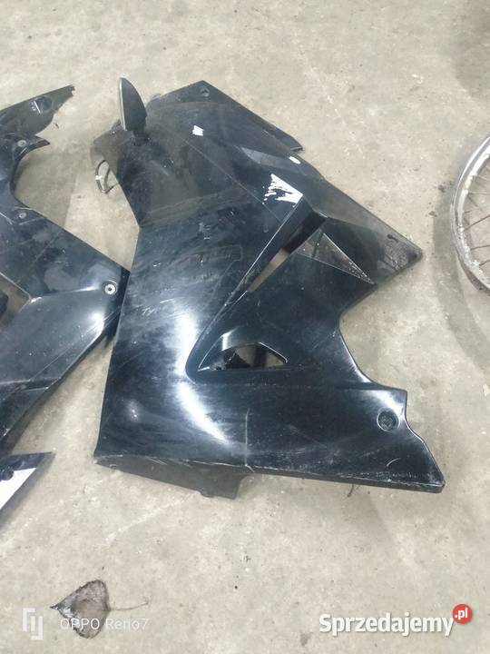 Daelim Roadwin 125 plastiki boczne owiewki łódzkie