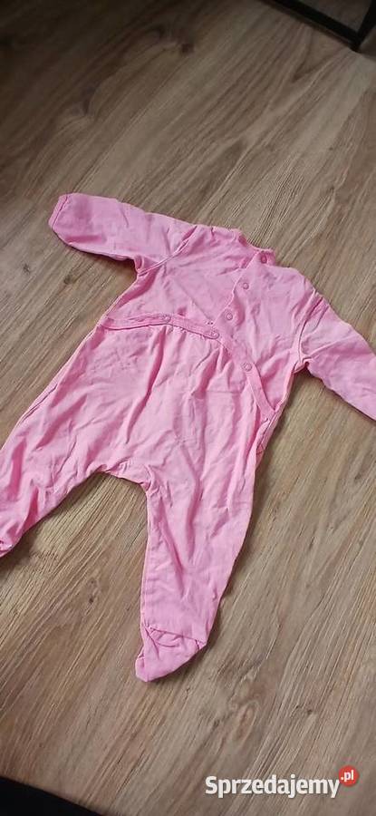 Różowy pajacyk z nadrukiem Grudziądz