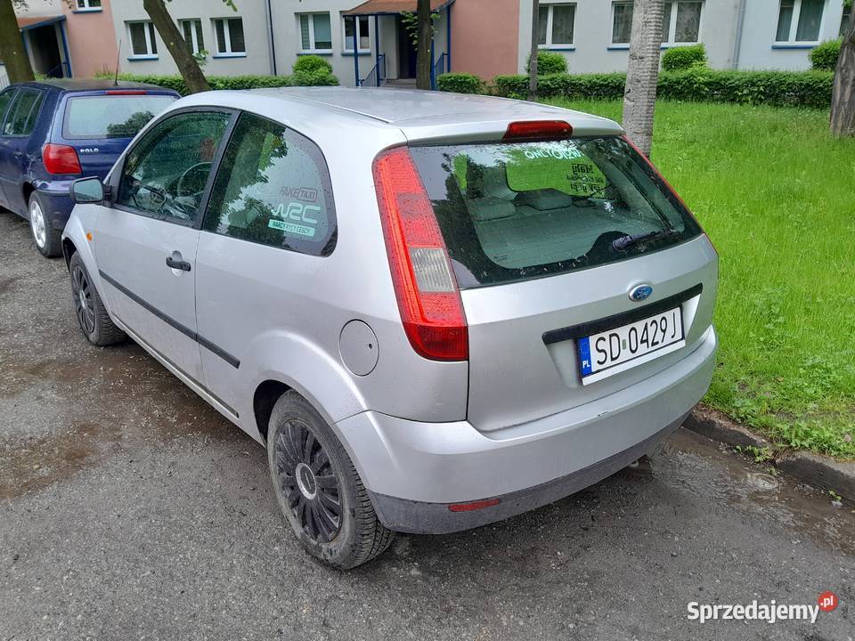 Ford Fiesta mk5 13 Dąbrowa Górnicza
