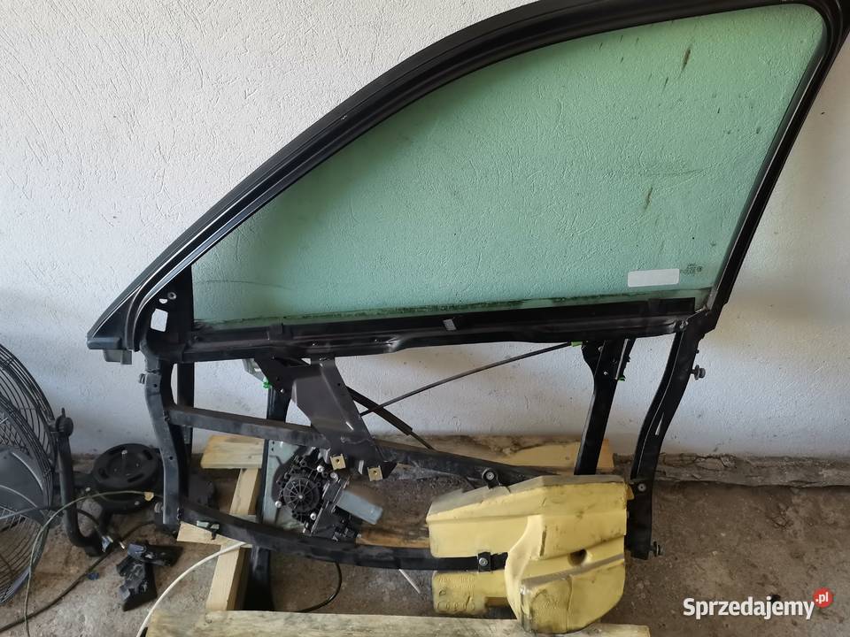 Mechanizm podnoszenia szyby Rok produkcji 1995 Częstochowa