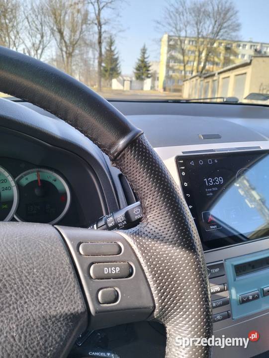 Corolla Verso 18 benzyna wersja 7 osób łódzkie Łęczyca