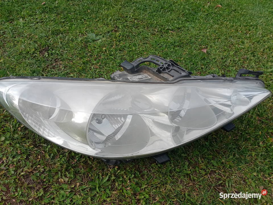 reflektor prawy PEUGEOT 207 Oświetlenie świętokrzyskie Kielce
