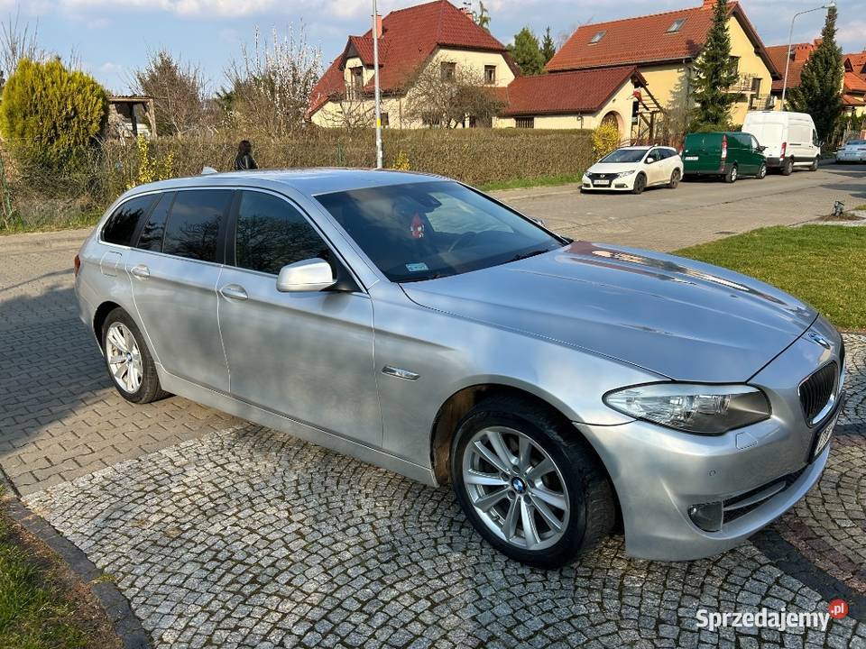 BMW Seria 5 F10F11 2009 2017 20 Duży Ekran Stan