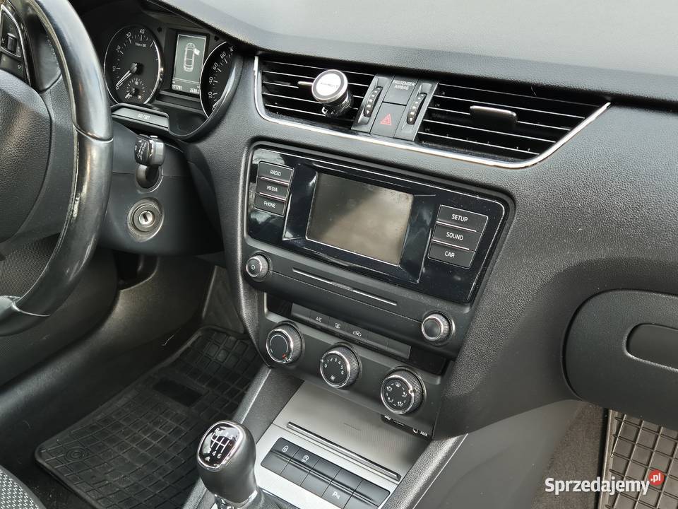 SKODA OCTAVIA POLSKI SALON Poznań
