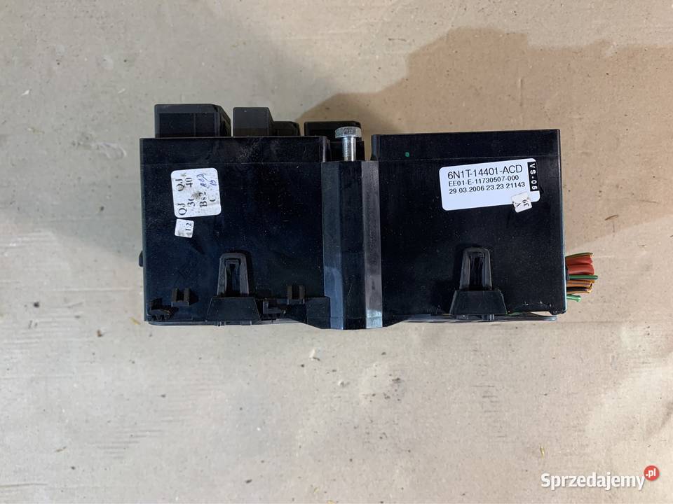 Ford fusion skrzynka bezpieczników 6N1T14401 Szczecin sprzedam