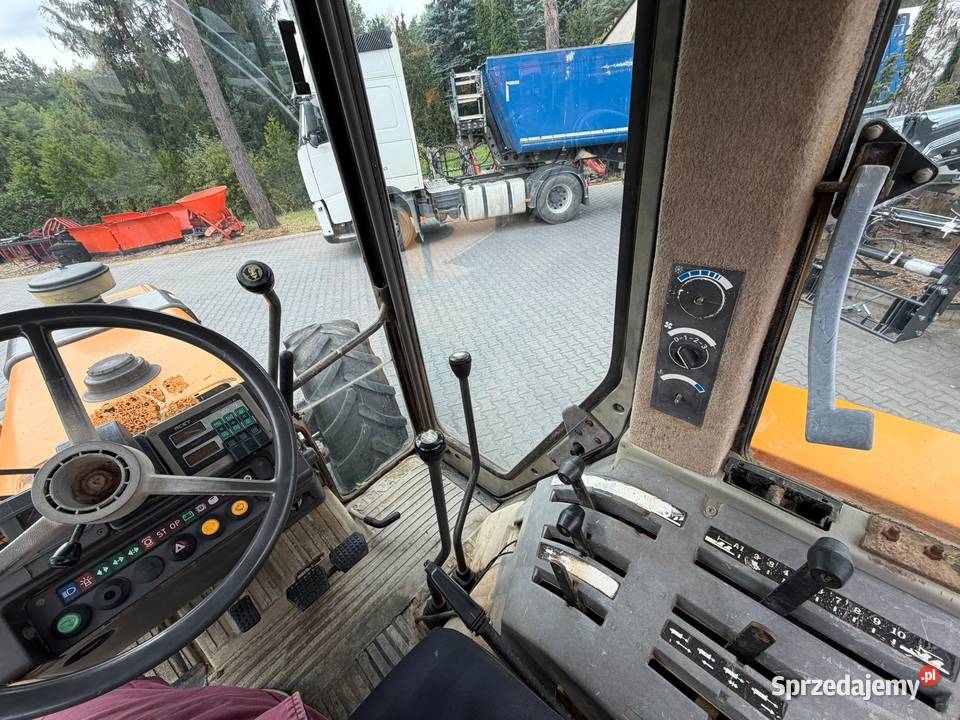 Renault 14554 Claas 616 MWM 10354 Valtra N121 Zaczep górny Laskowiec