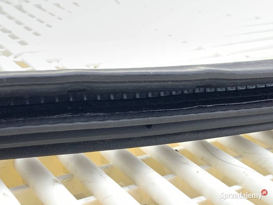 USZCZELKA DRZWI PRZÓD LEWA AUDI Q7 4M SUV