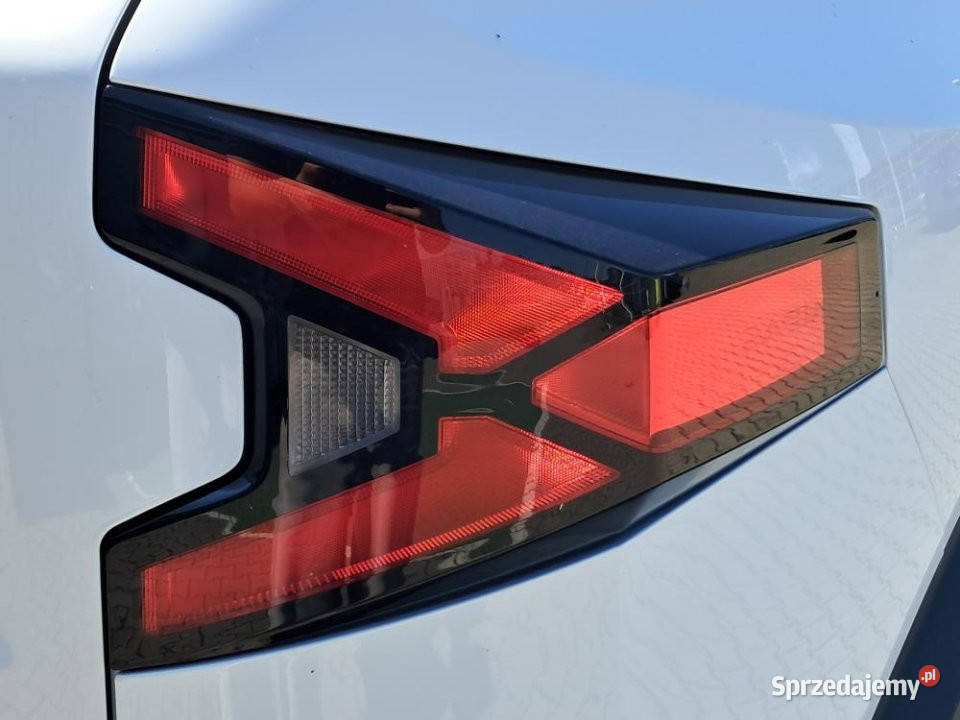 Dacia Duster 2024r PAKIET ZIMOWY PARKING Automat Rok produkcji 2024 Tychy