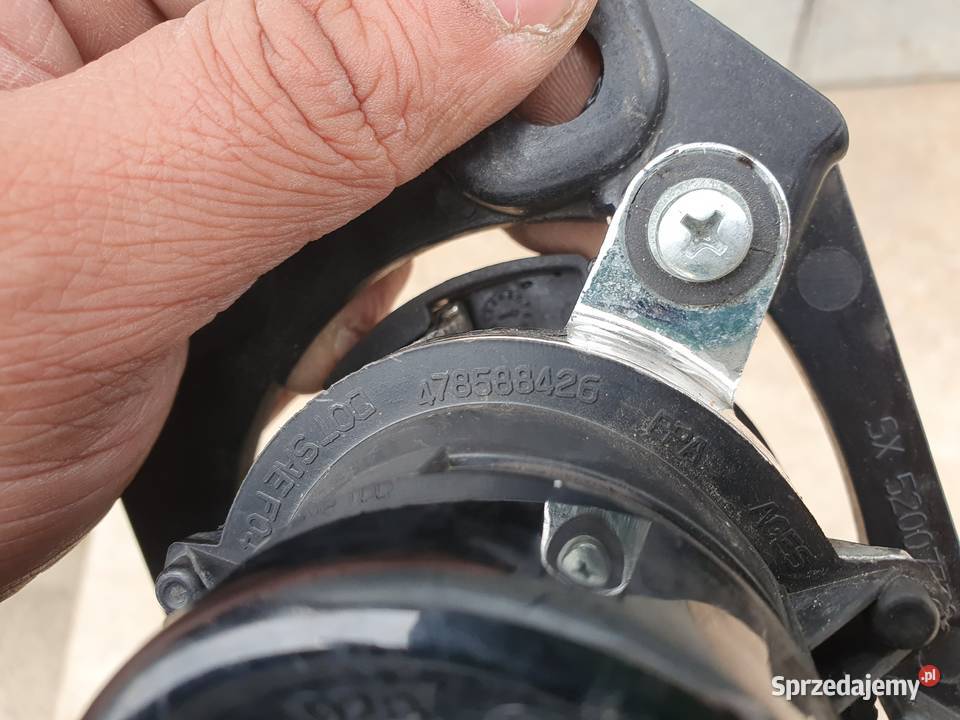 FIAT 500 HALOGEN LAMPA SOCZEWKA PRAWA 478588426 osobowe Międzychód