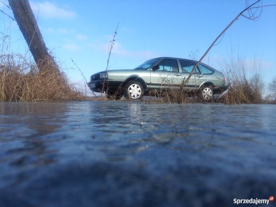 vw passat b2 30latek szczupak 16 benzyna radio Łomża