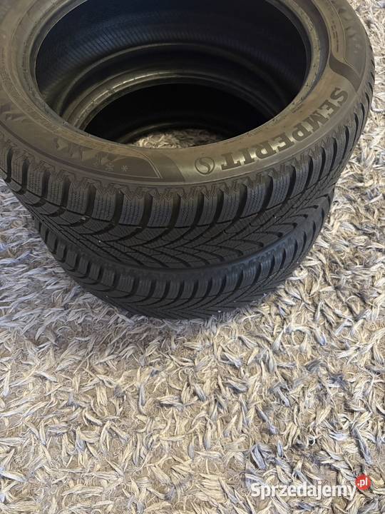 Opony zimowe Semperit 22555R18 w świetnym stanie zima mazowieckie