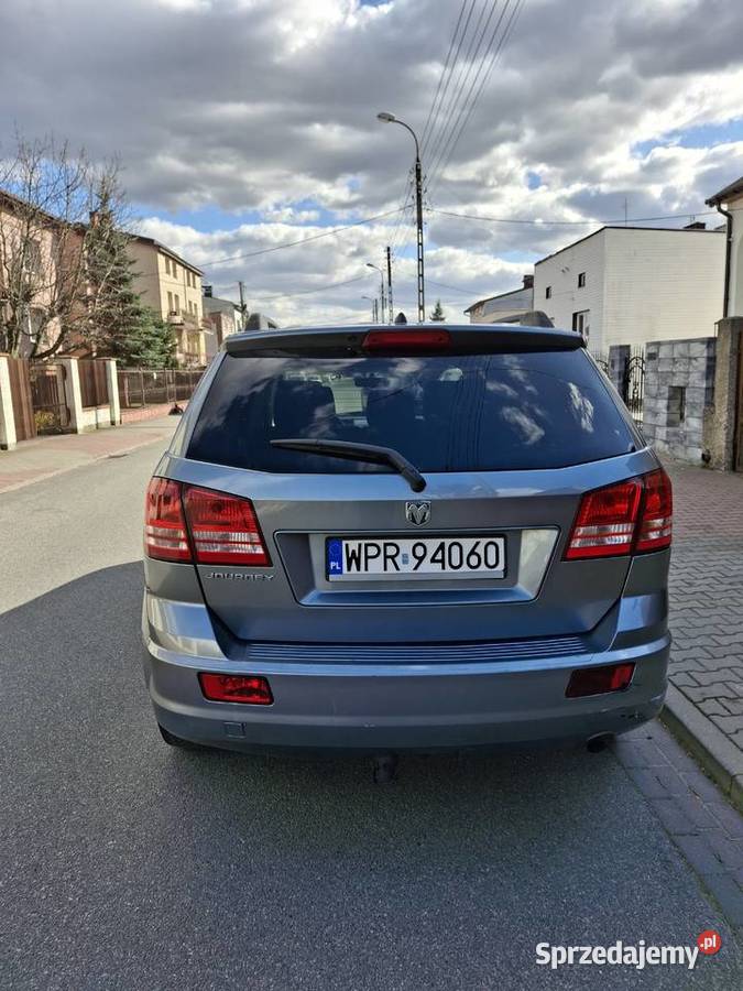 Dodge Journey z 2008 z przebiegiem 206140 mazowieckie Raszyn