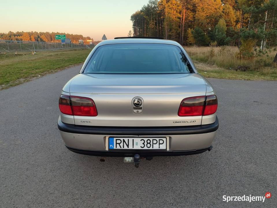 Opel Omega B 20 8v Rok produkcji 1996 Nisko