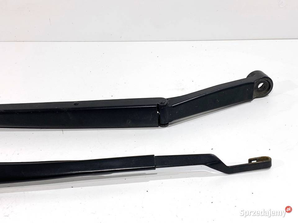 RAMIĘ WYCIERACZKI KOMPLET PRZÓD TOYOTA COROLLA podkarpackie