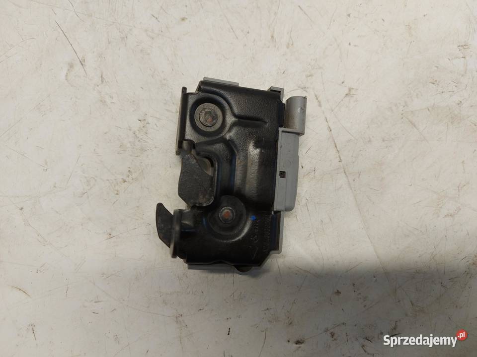 Mercedes EQC 400 W293 ZAMEK MASKI PRAWY PRZÓD