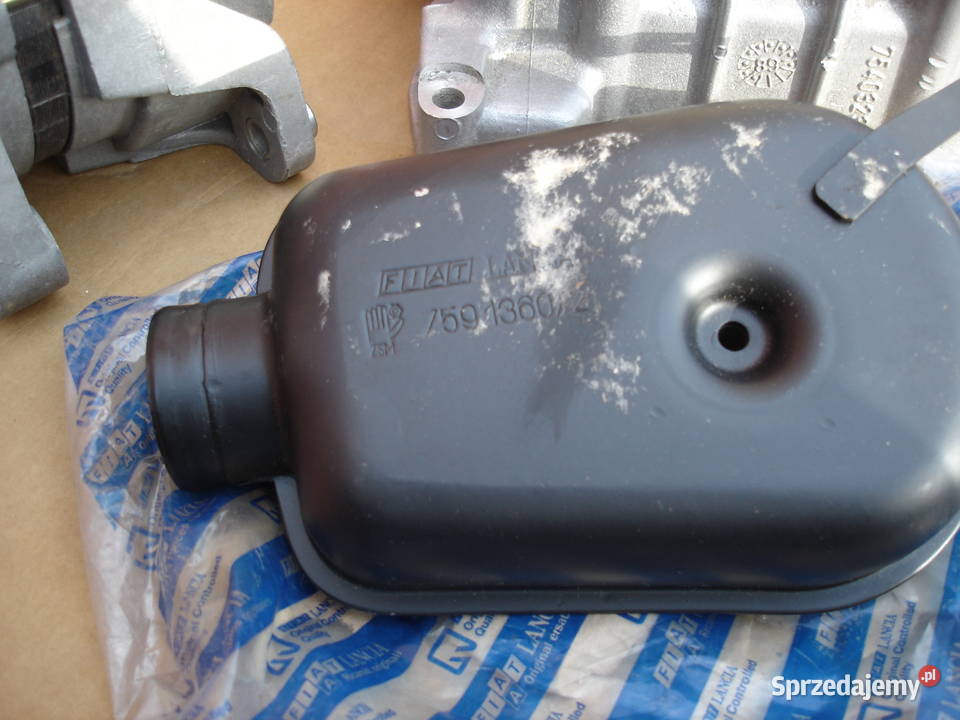 Fiat 126 BIS alternator glowica chwyt powietrza mazowieckie Warszawa