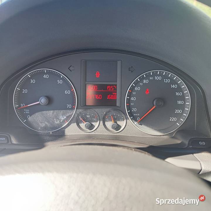 VW Golf 5 14 benz sprowadzony Zielona Góra sprzedam