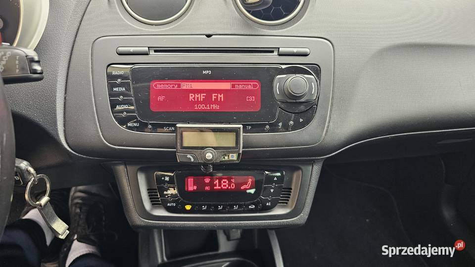 Seat Ibiza IV 16 105 2011r Klima z Niemiec Rej Zarszyn