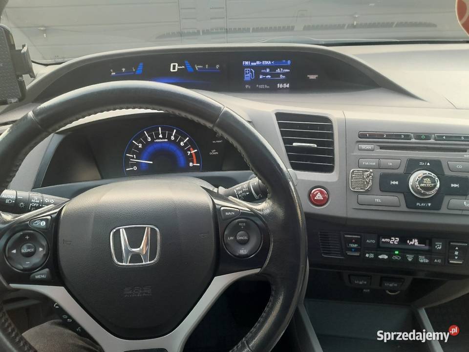 Honda Civic 18 140 BG wersja Executive bluetooth mazowieckie Radom