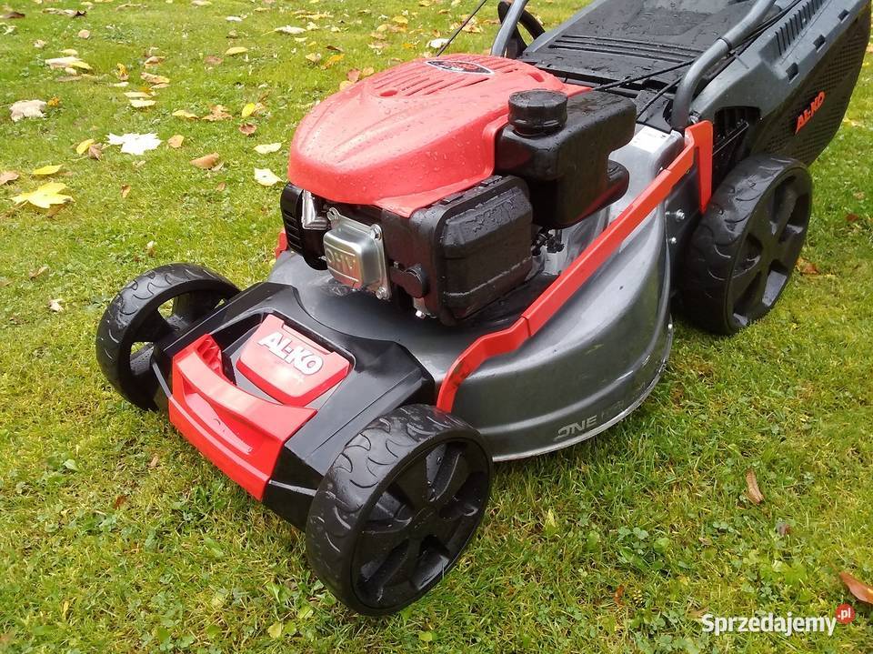 Sprzedam markową kosiarkę Alko 51 z napędem Miechów