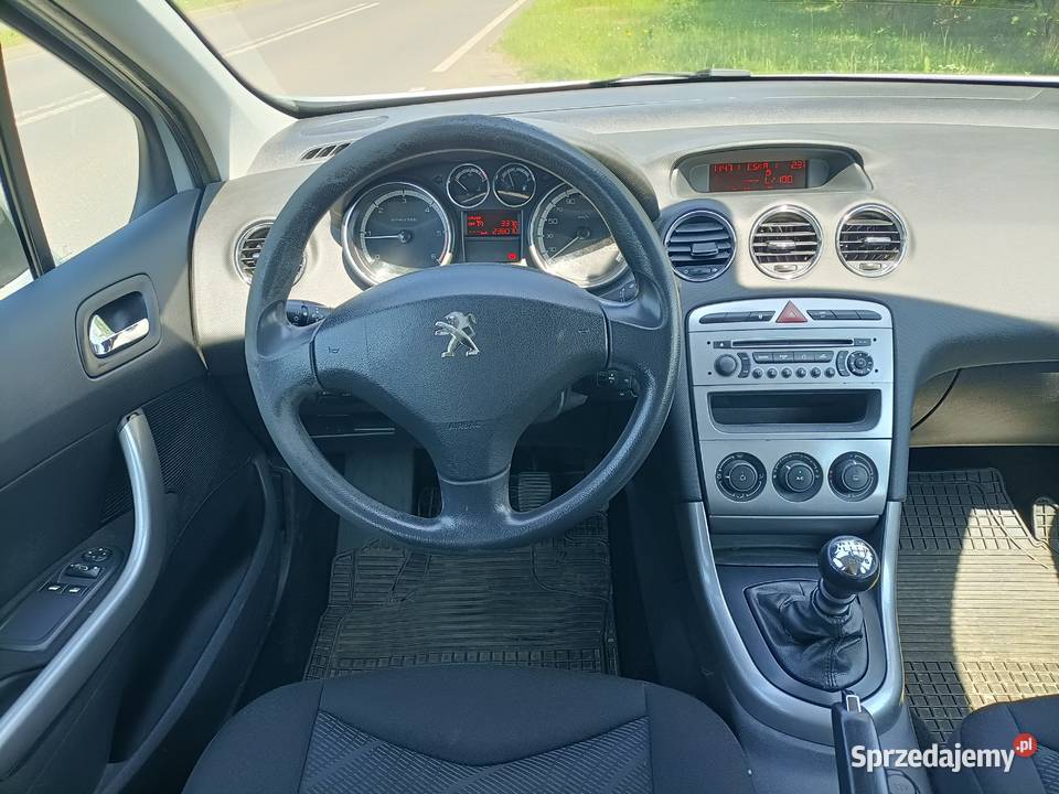 PEUGEOT 308 SW SUPER STAN 16 eHDI Klimatyzacja światła przeciwmgielne Dzierżoniów sprzedam