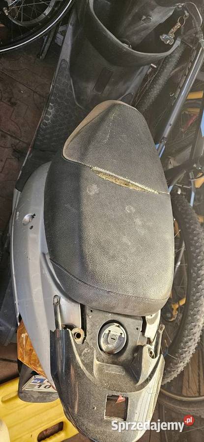 Skuter 50 qinghung uszkodzony Cerekwica
