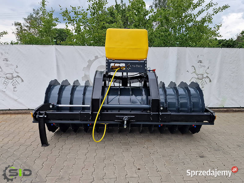 Wał do kiszonki pryzm 30m wał boczny przesuw SR1