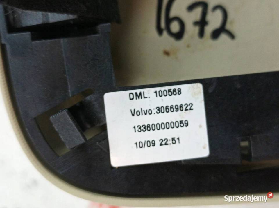 LAMPKA PODSUFITKI KOMPLET 306696 9178936 Volvo