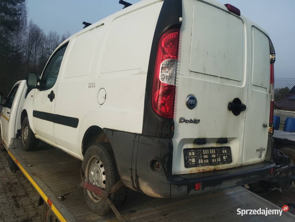 Fiat Doblo cargo 16 ma części 130 przebiegu sprzedam