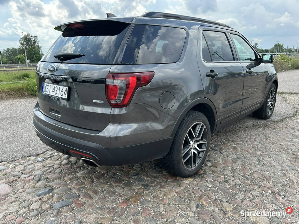Ford Explorer 4x4 w bogatej wersji Sport IV Samochody osobowe Siedlce