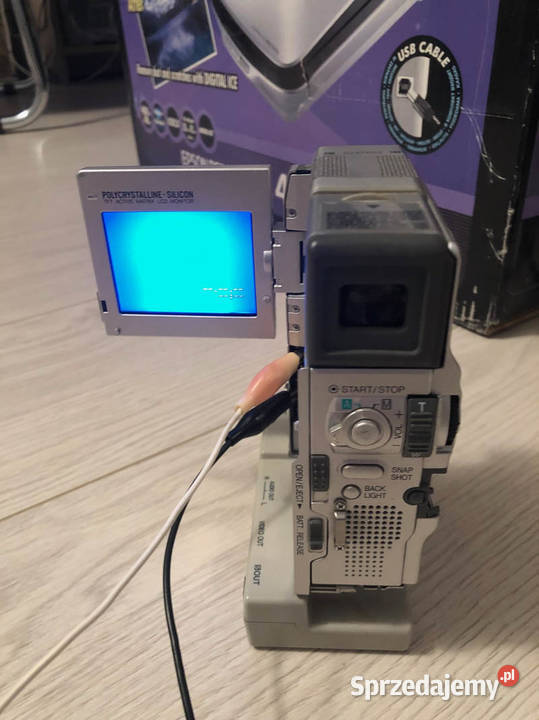 Kamera cyfrowa JVC GRDVX4 ze stacją dokującą świętokrzyskie Kielce sprzedam