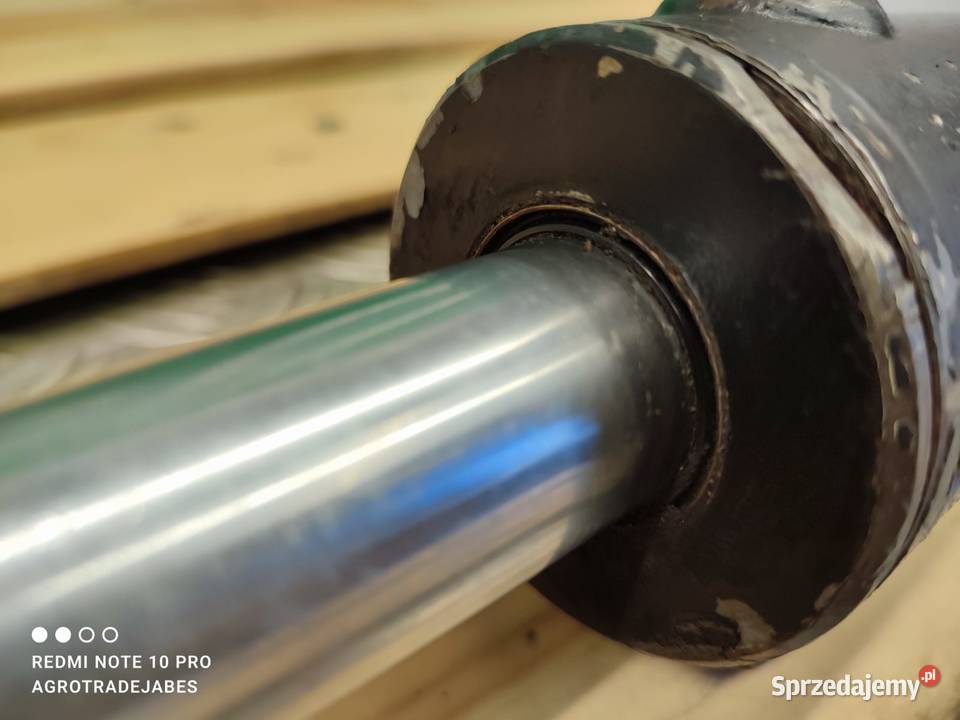 Siłownik skrętu Holland 8070 Wilkowo