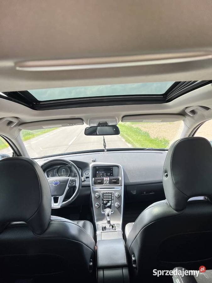 Volvo xc 60 32 Benzyna Lpg nieuszkodzony Wierzbica-Osiedle sprzedam