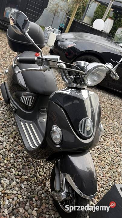 Skuter Motorower Znen