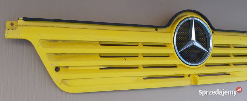 MERCEDES ATEGO GRILL ATRAPA EMBLEMAT A9738800185 zderzaki