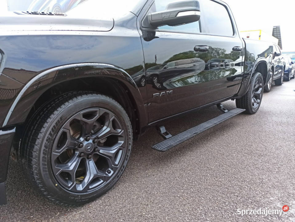 Dodge RAM wyposażenie w klasie Premium V 2019 nieuszkodzony Rzeszów sprzedam
