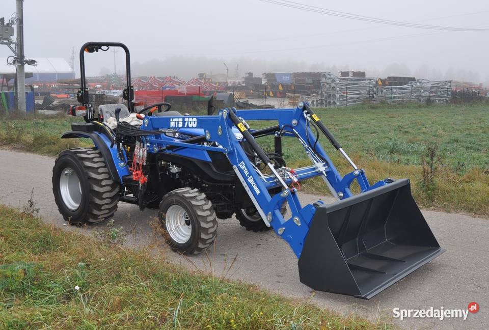 Ładowacz czołowy MTS 700 do Solis 22 26 Montaż