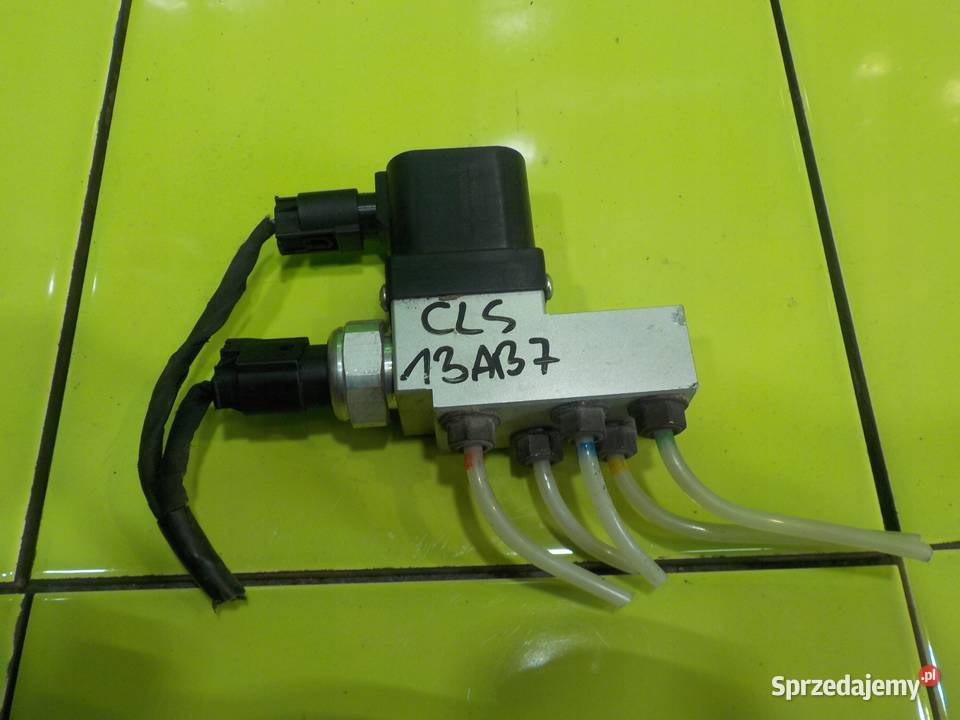 MERCEDES CLS C219 W219 30 CDI AUT blok zawor mazowieckie Suków