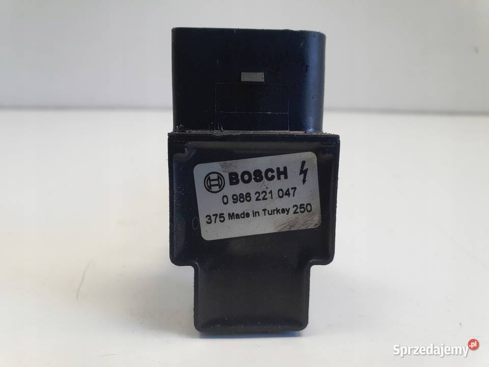 CEWKA ZAPŁONOWA Skoda Fabia II 12 6V 0986221047 Rudka