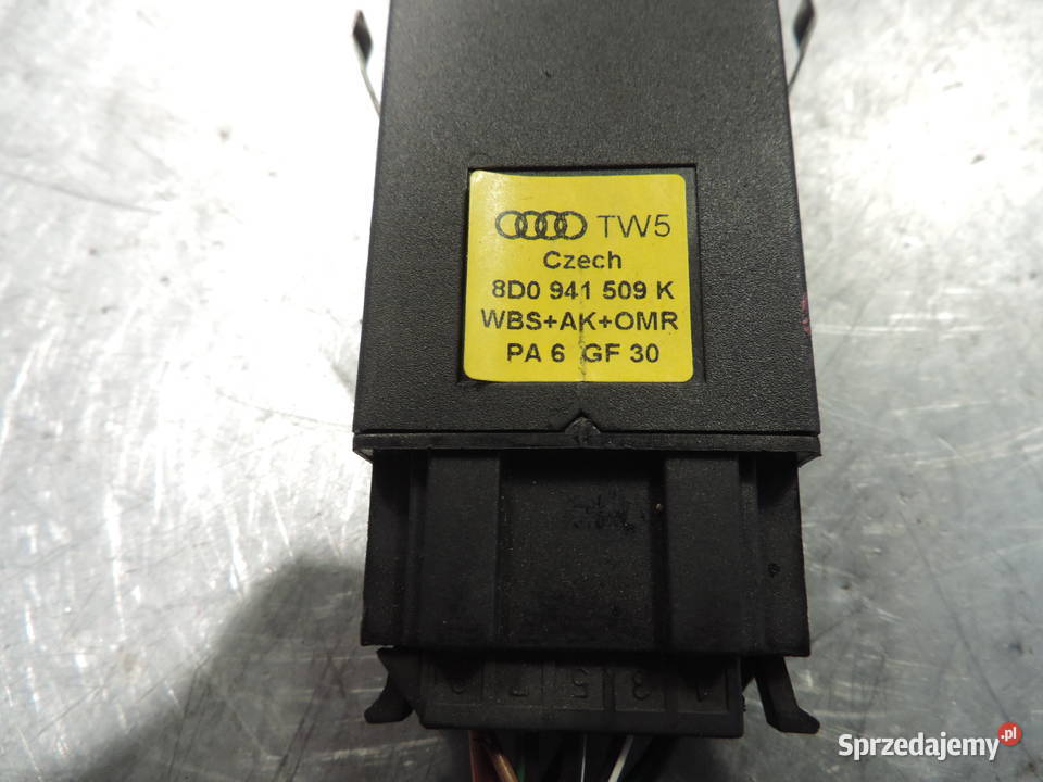PRZEŁĄCZNIK AWARYJNYCH 8D0941509H AUDI A4 B5 FL Nowy Sącz