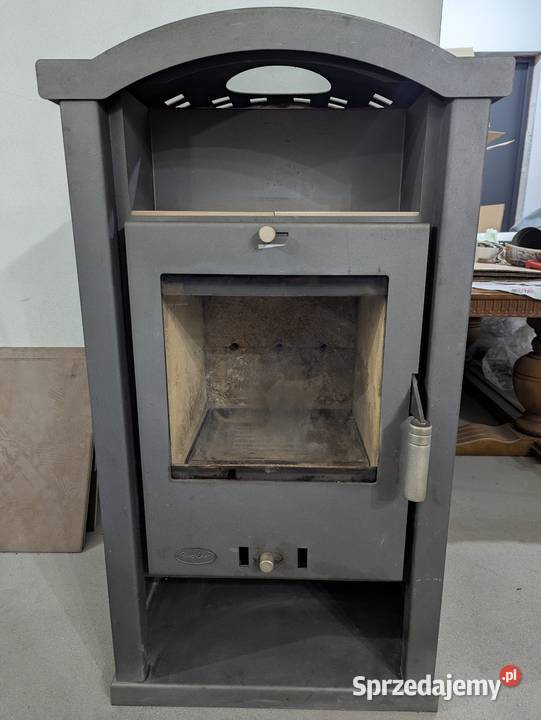 Kominek wolnostojący na drewno 6kw Kielce