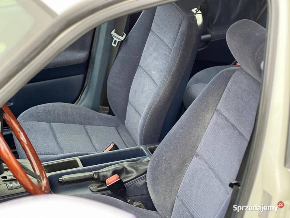 Bmw E36 320i Ideał bez rdzy w pierwszym lakierze ogrzewanie postojowe Ostrowiec Świętokrzyski