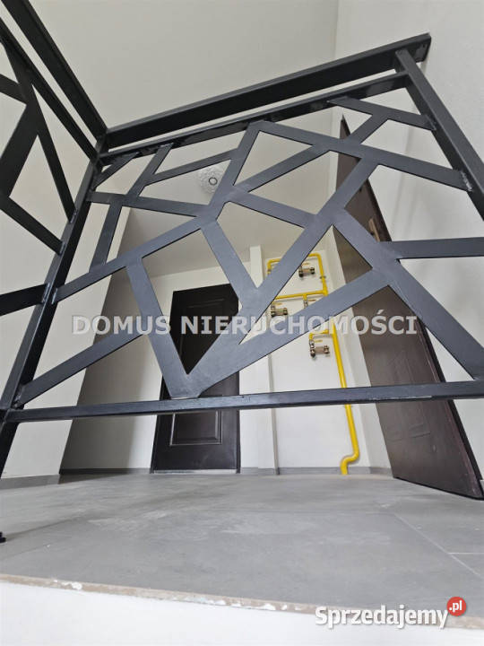 Kamienica 600m2 Piotrków Trybunalski 863m2