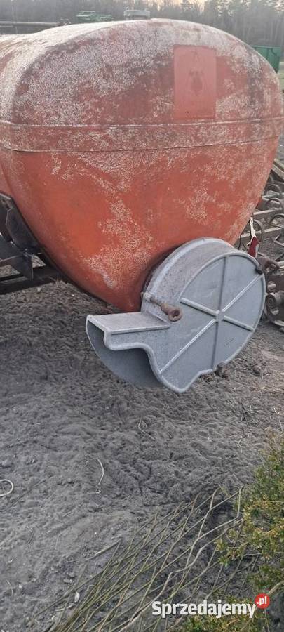 Beczkowóz bauer 3000 l nieuszkodzony Beczkowozy