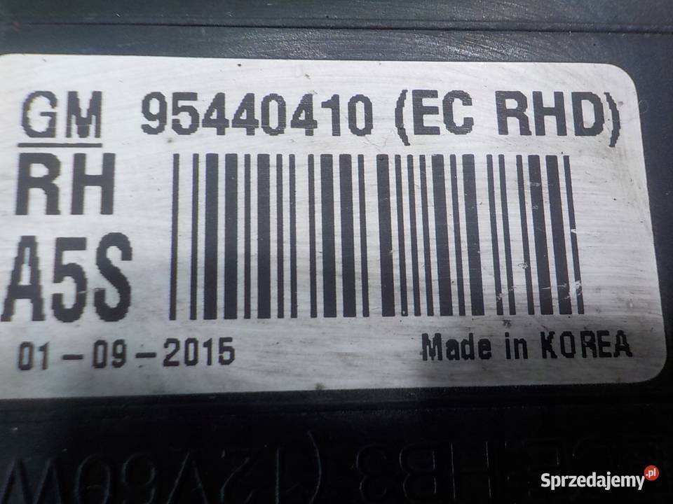 OPEL MOKKA A I 14 T 15r 5D lampa prawa przod Suków sprzedam