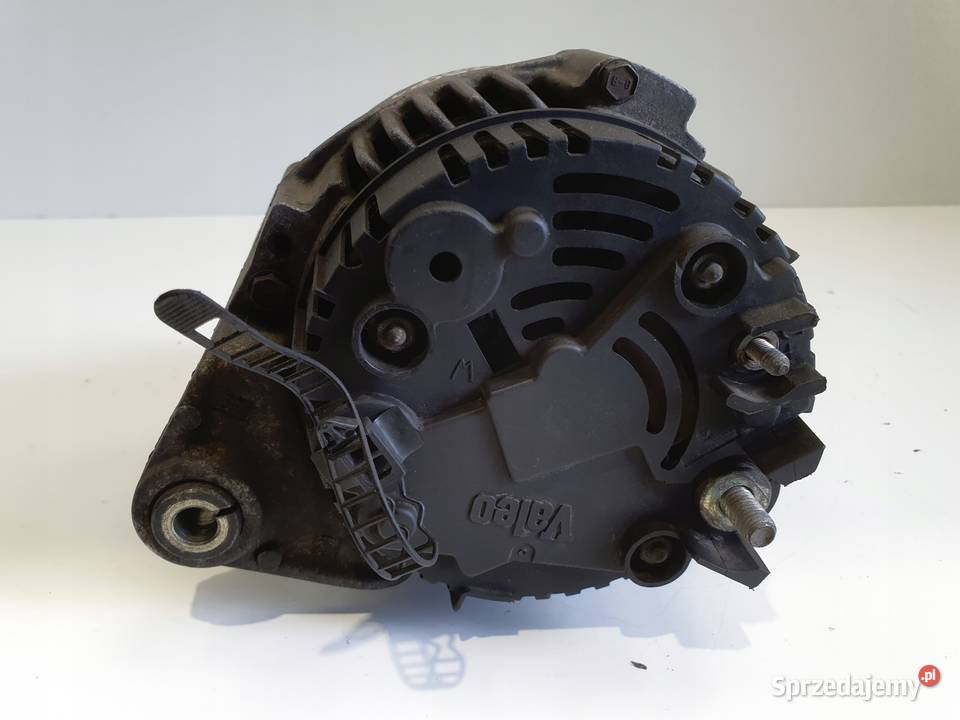 ALTERNATOR Audi A4 B5 Passat B5 16 8V valeo