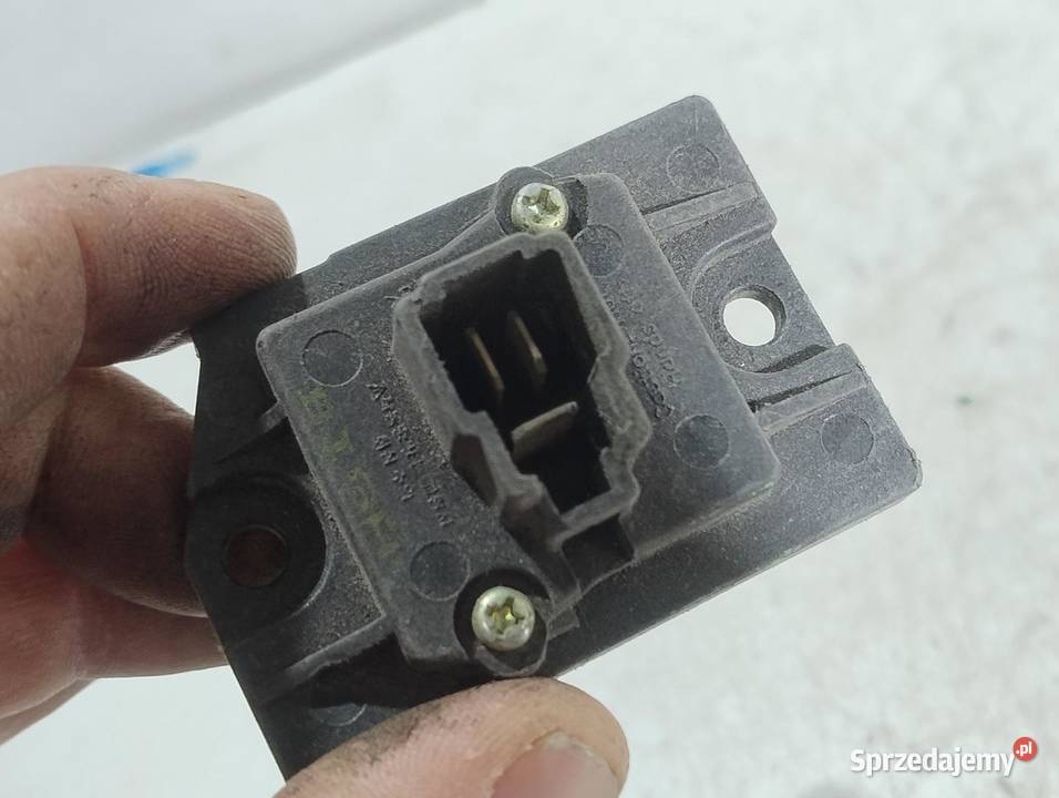 REZYSTOR OPORNICA MAZDA C F S V 323 BA HB151BC5E osobowe Rezystory dmuchaw sprzedam