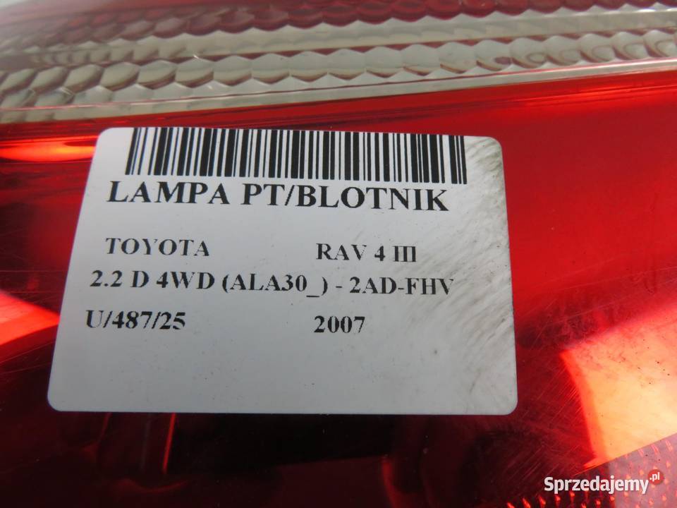 LAMPA PRAWA TYLNA TOYOTA RAV 4 III osobowe małopolskie